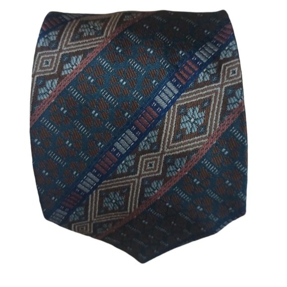 FENDI Green Geometric Silk Tie HANDMADE ITALY 57"/ 3.5" EC - Picture 1 of 3